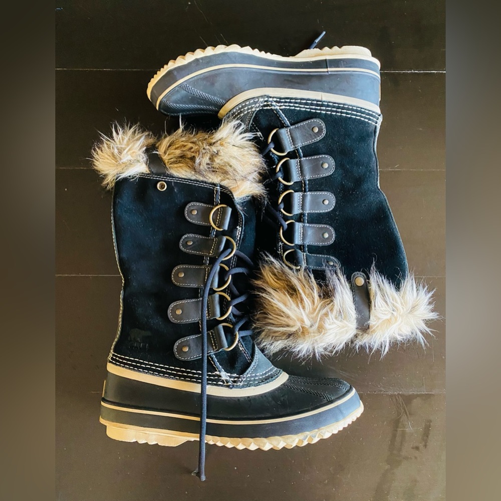 Doreo Womens Joan of Arc waterproof snow boot